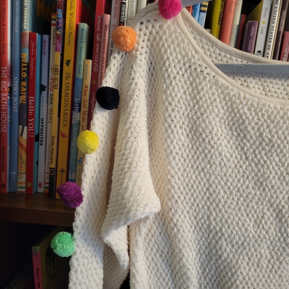 Anthropologie Sweater with Fuzzy Puff Ball Pom Accent Sleeves, size M - Picture 5 of 5
